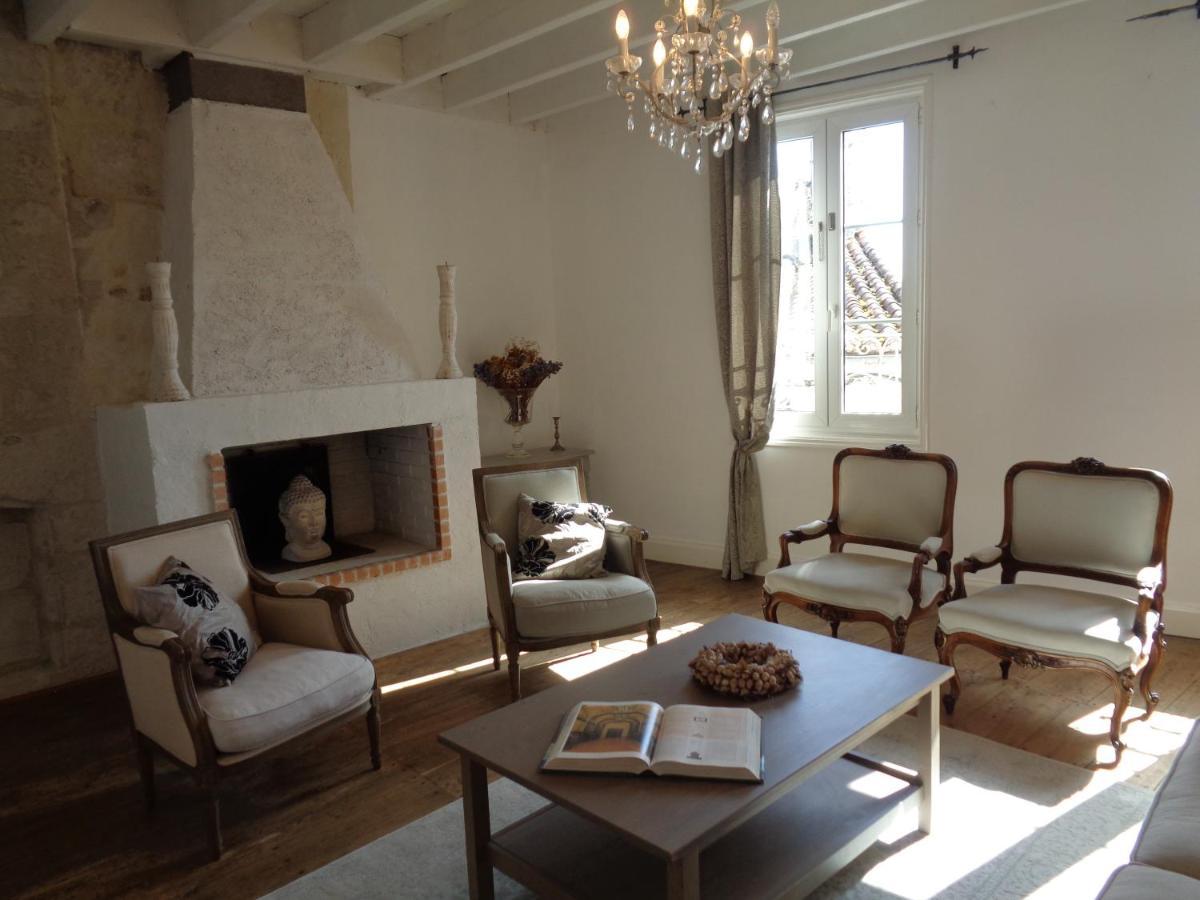 Maison Saint Jacques Aubeterre-sur-Dronne Buitenkant foto